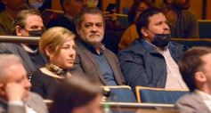 Foto de la galería: Parlamento Misionero: fomentarán la producción y consumo de miel de diferentes especies florales