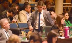 Foto de la galería: Parlamento Misionero: fomentarán la producción y consumo de miel de diferentes especies florales
