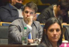 Foto de la galería: Parlamento Misionero: fomentarán la producción y consumo de miel de diferentes especies florales