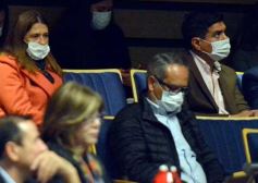 Foto de la galería: Parlamento Misionero: fomentarán la producción y consumo de miel de diferentes especies florales