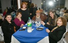 Foto de la galería: Noche de celebración y mucha diversión en el cumpleaños de Beby Chemes