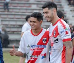 Foto de la galería: Villa Sarita está de fiesta: La Franja gritó campeón con la casa llena