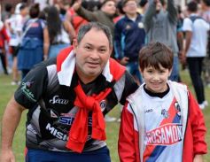 Foto de la galería: Villa Sarita está de fiesta: La Franja gritó campeón con la casa llena