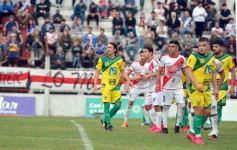 Foto de la galería: Villa Sarita está de fiesta: La Franja gritó campeón con la casa llena