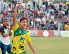 Foto de la galería: Villa Sarita está de fiesta: La Franja gritó campeón con la casa llena