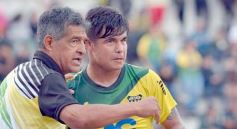 Foto de la galería: Villa Sarita está de fiesta: La Franja gritó campeón con la casa llena