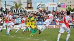 Foto de la galería: Villa Sarita está de fiesta: La Franja gritó campeón con la casa llena