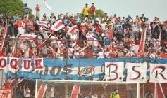 Foto de la galería: Villa Sarita está de fiesta: La Franja gritó campeón con la casa llena