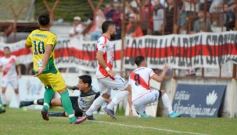 Foto de la galería: Villa Sarita está de fiesta: La Franja gritó campeón con la casa llena