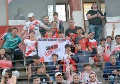 Foto de la galería: Villa Sarita está de fiesta: La Franja gritó campeón con la casa llena