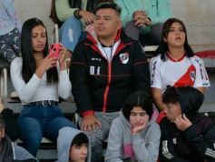 Foto de la galería: Villa Sarita está de fiesta: La Franja gritó campeón con la casa llena