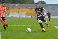 Foto de la galería: Federal A: con el último empate de local, Ricardone se despidió de Crucero