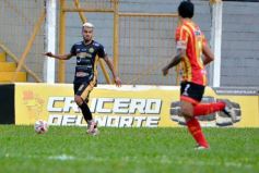 Foto de la galería: Federal A: con el último empate de local, Ricardone se despidió de Crucero