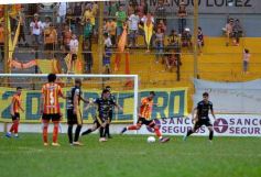 Foto de la galería: Federal A: con el último empate de local, Ricardone se despidió de Crucero