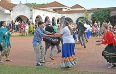 Foto de la galería: Peña Patria del 9 de Julio en el Instituto Madre de La Misericordia de Posadas
