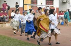 Foto de la galería: Peña Patria del 9 de Julio en el Instituto Madre de La Misericordia de Posadas