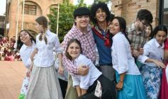 Foto de la galería: Peña Patria del 9 de Julio en el Instituto Madre de La Misericordia de Posadas