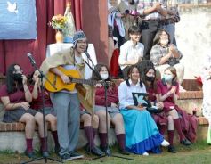 Foto de la galería: Peña Patria del 9 de Julio en el Instituto Madre de La Misericordia de Posadas
