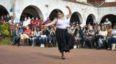 Foto de la galería: Peña Patria del 9 de Julio en el Instituto Madre de La Misericordia de Posadas