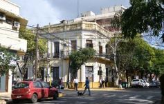 Foto de la galería: Paisaje urbano y amigos fueron parte de las recorridas en el centro posadeño