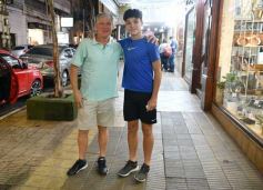 Foto de la galería: Paisaje urbano y amigos fueron parte de las recorridas en el centro posadeño