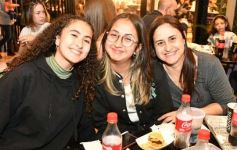 Foto de la galería: Noche de viernes familiar, de hamburguesas y pizzas en Posadas