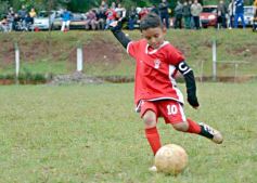Foto de la galería: El Brete se coronó en lo más alto del fútbol infantil posadeño