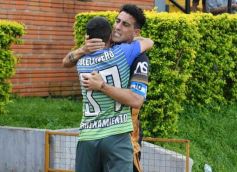 Foto de la galería: Cruce redondo: el Colectivero sumó de a tres y dejó sin invicto al puntero en el Federal A