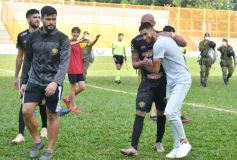 Foto de la galería: Cruce redondo: el Colectivero sumó de a tres y dejó sin invicto al puntero en el Federal A