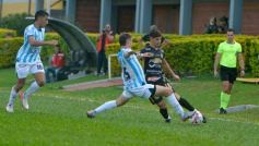 Foto de la galería: Cruce redondo: el Colectivero sumó de a tres y dejó sin invicto al puntero en el Federal A