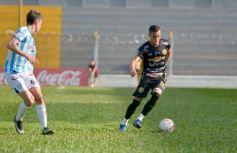 Foto de la galería: Cruce redondo: el Colectivero sumó de a tres y dejó sin invicto al puntero en el Federal A