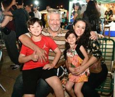 Foto de la galería: Con ritmo latino: bachata y encuentro sumaron el disfrute en la noche de viernes posadeño