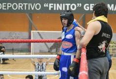 Foto de la galería: Velada de Boxeo: el festejo posadeño copó el ring en el "Finito"