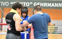 Foto de la galería: Velada de Boxeo: el festejo posadeño copó el ring en el "Finito"