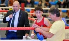 Foto de la galería: Velada de Boxeo: el festejo posadeño copó el ring en el "Finito"