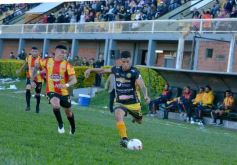 Foto de la galería: Federal A: después de otra caida en casa, el Colectivero renueva plantel