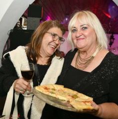 Foto de la galería: Reencuentro y mucho baile en el cumple de Lidia Brun