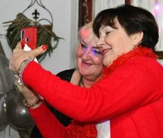 Foto de la galería: Reencuentro y mucho baile en el cumple de Lidia Brun