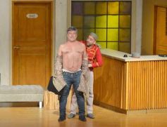 Foto de la galería: Teatro en el Montoya: la comedia prendió el encuentro posadeño