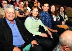 Foto de la galería: Teatro en el Montoya: la comedia prendió el encuentro posadeño