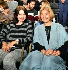 Foto de la galería: Teatro en el Montoya: la comedia prendió el encuentro posadeño