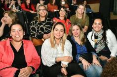 Foto de la galería: Teatro en el Montoya: la comedia prendió el encuentro posadeño