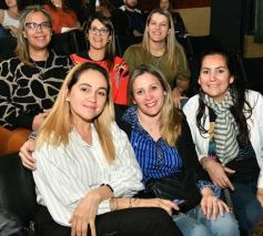 Foto de la galería: Teatro en el Montoya: la comedia prendió el encuentro posadeño