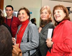 Foto de la galería: Teatro en el Montoya: la comedia prendió el encuentro posadeño