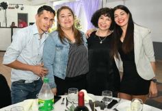 Foto de la galería: Gran celebración y encuentro en el cumple de Ángela Insaurralde