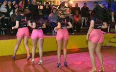 Foto de la galería: Encuentro Coreográfico: talento artístico local se dio cita en el ex Complejo Power de Posadas