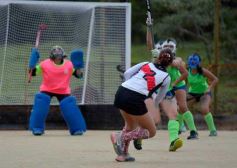 Foto de la galería: Corona, invicto y ascenso: Guaraní campeón del Regional B de Hockey
