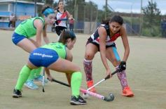 Foto de la galería: Corona, invicto y ascenso: Guaraní campeón del Regional B de Hockey