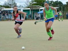 Foto de la galería: Corona, invicto y ascenso: Guaraní campeón del Regional B de Hockey