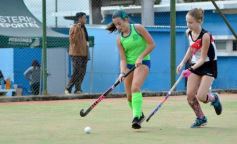 Foto de la galería: Corona, invicto y ascenso: Guaraní campeón del Regional B de Hockey